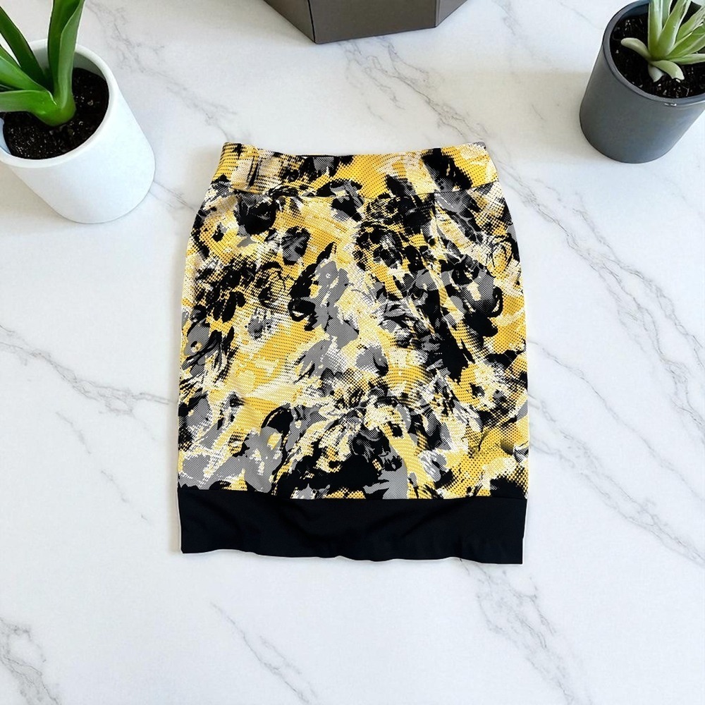 Worthington Skirt Women's Size 10 Yellow Black Abstract Print Career‎